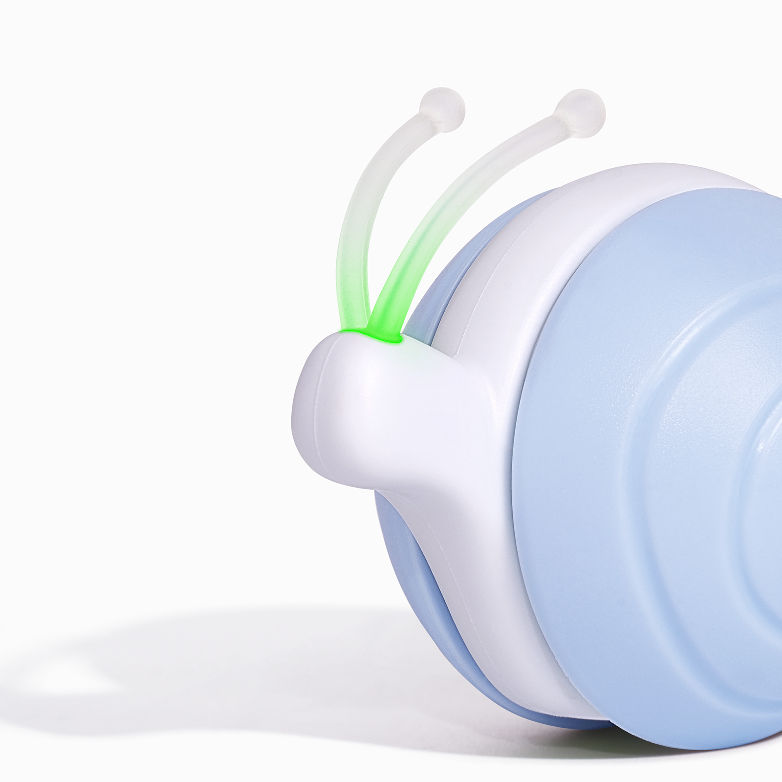 Wicked Snail cat toy detail, showcasing design and LED lights.