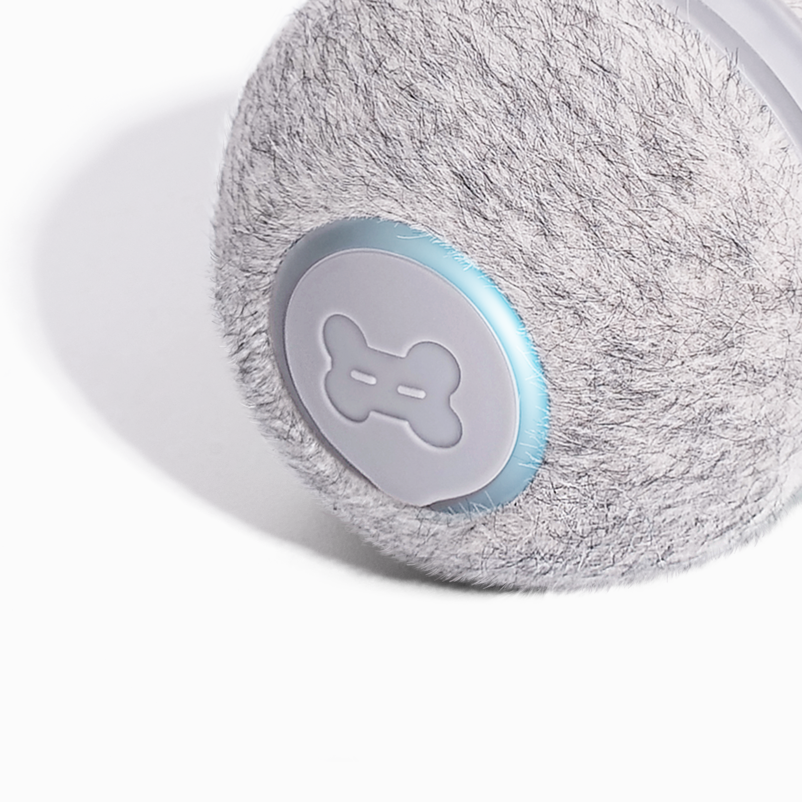 Cheerble Ball M1 close-up, interactive cat toy detail