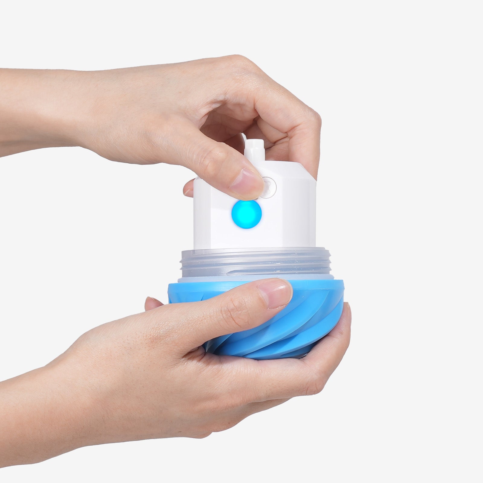 Wicked Ball: Assembling the interactive pet toy