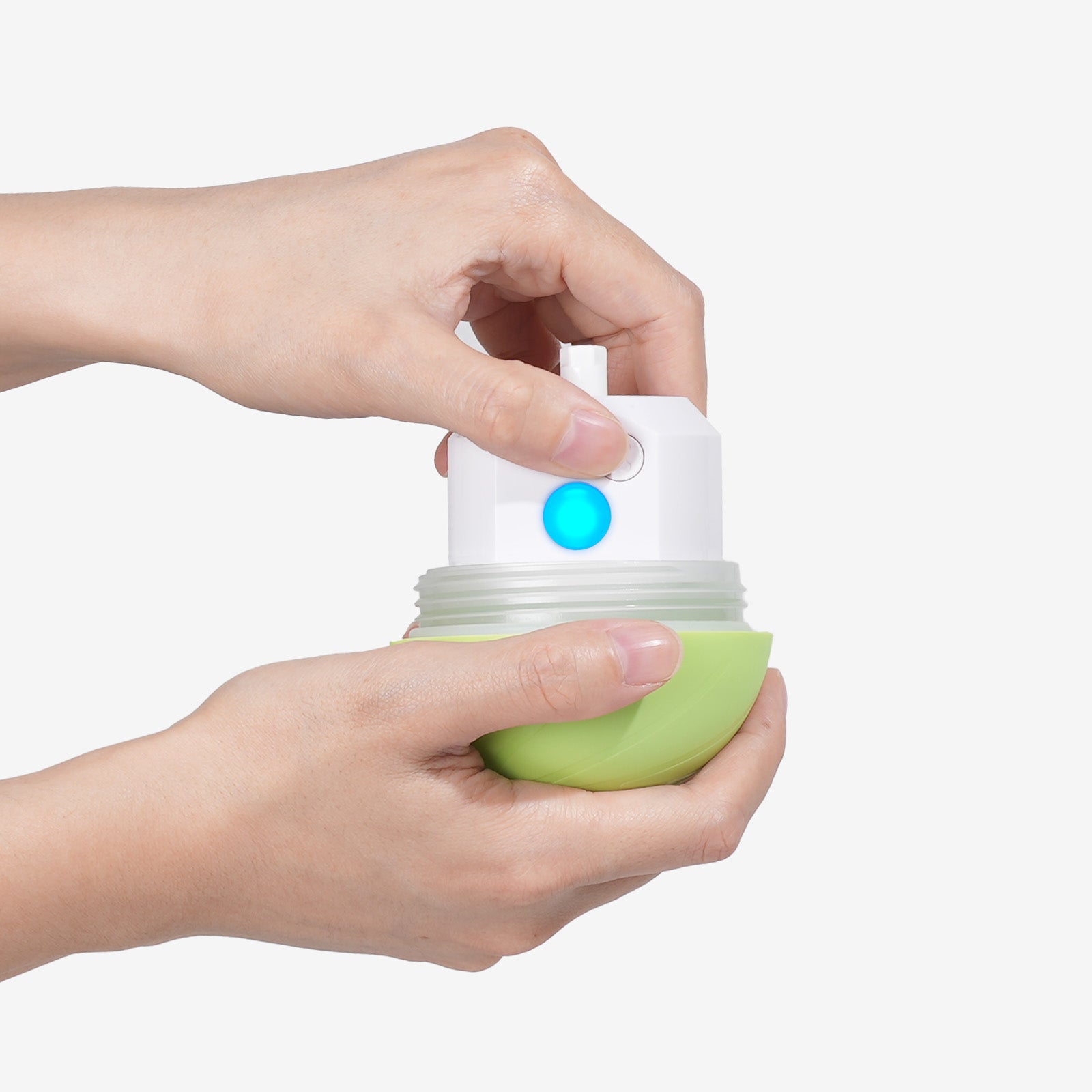 Assembling Cheerble Wicked Ball interactive pet toy